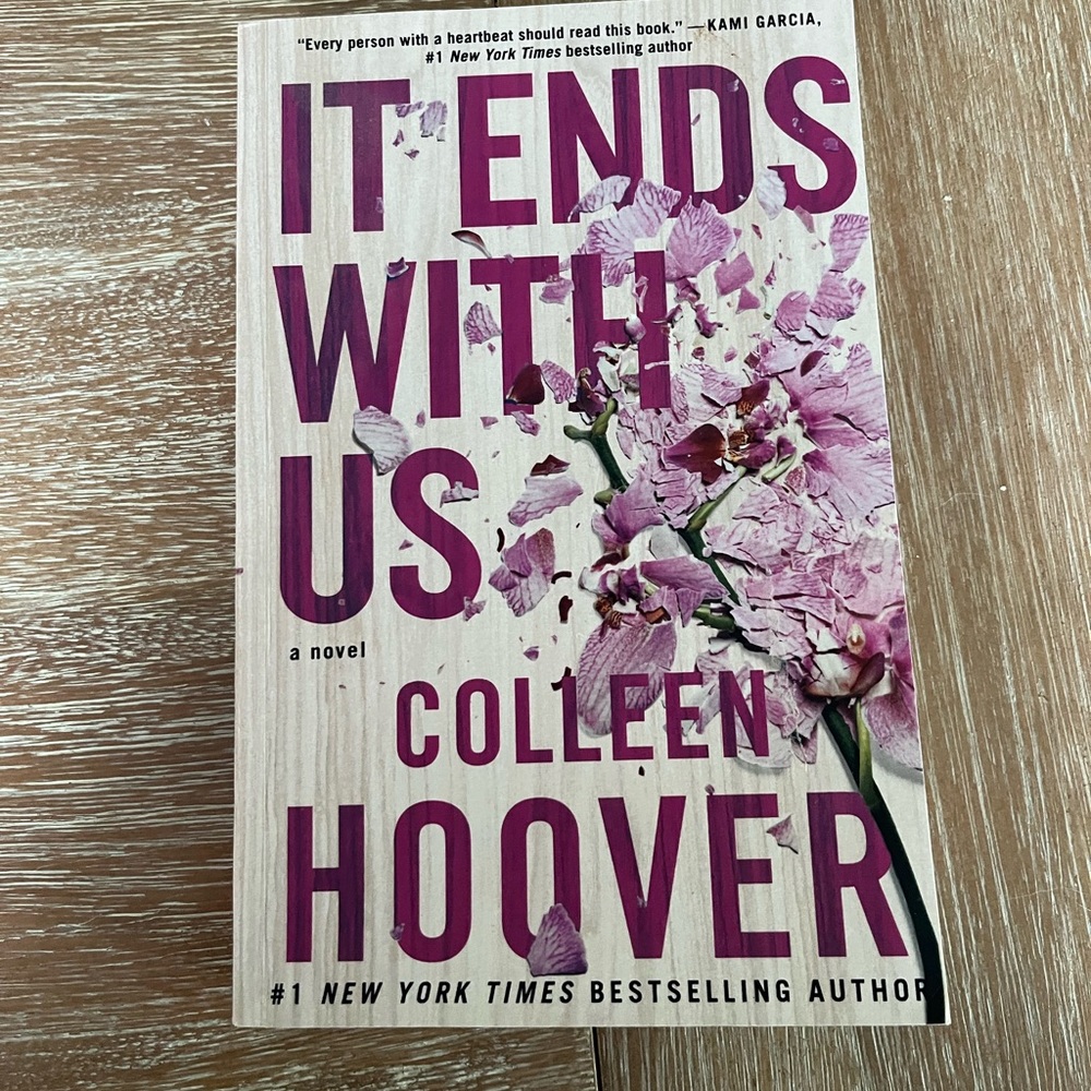 Brand-new It Ends with Us by Colleen Hoover paperback